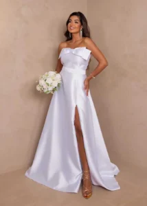 Vestido de Noiva Longo Branco Tomara que Caia com Laço – Foto 1 – 1505A